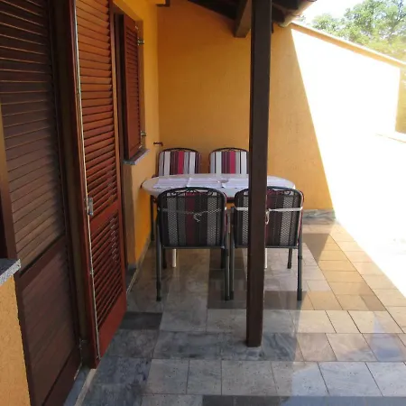 Apartment Krizanovic Malinska Exterior foto